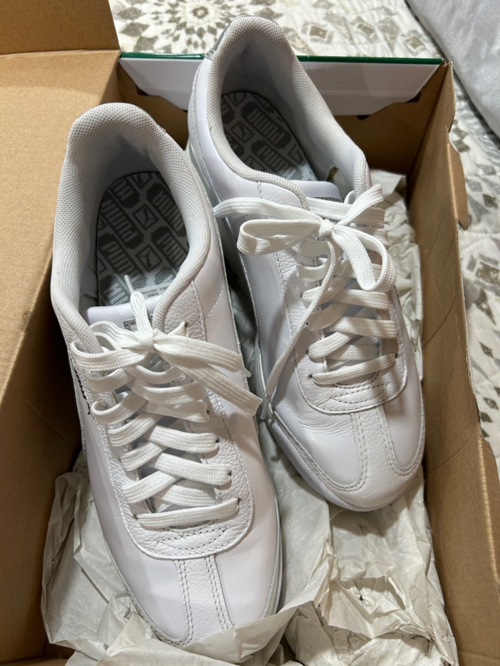 Puma Roma Amor Leather Women's Sneakers - White/Silver - Picture 2 of 4
